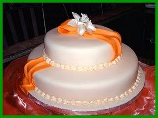 Casamiento naranja X: La torta