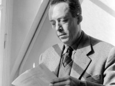 Camus en el kiosco