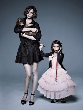 La niña y la mujer La niña y la mujer