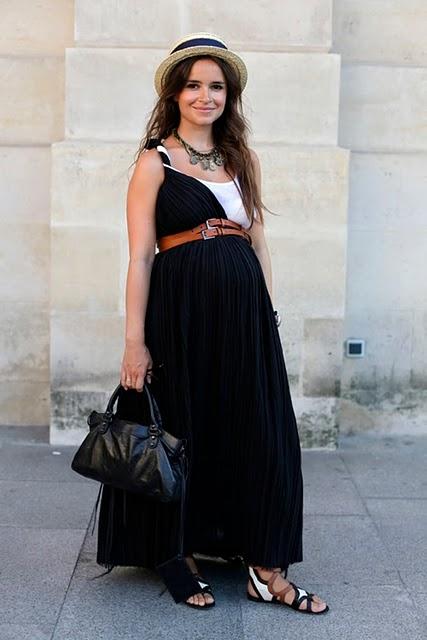 MIROSLAVA DUMA: CON ESTILO Y EMBARAZADA. / MIROSLAVA DUMA: WITH STYLE AND PREGNANT.