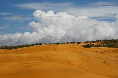 Dunas tropicales en Mui Ne Dunas tropicales en Mui Ne