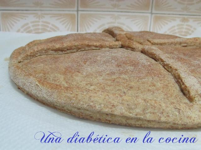 Empanada de calabacín, champiñones y pollo con masa de harina integral apta para diabéticos Empanada de calabacín, champiñones y pollo con masa de harina integral apta para diabéticos