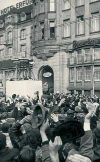 1970, WILLY BRANDT SE ARRODILLA EN VARSOVIA 1970, WILLY BRANDT SE ARRODILLA EN VARSOVIA