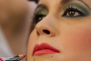 NUEVO VÍDEO DE MAQUILLAJE EN VERDE, DORADO Y BRONCE NUEVO VÍDEO DE MAQUILLAJE EN VERDE, DORADO Y BRONCE