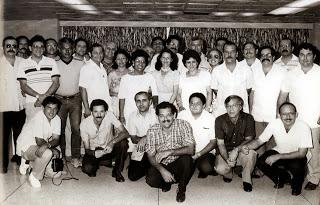 Convocatoria a médicos de las provincias centrales de Cuba graduados en 1973