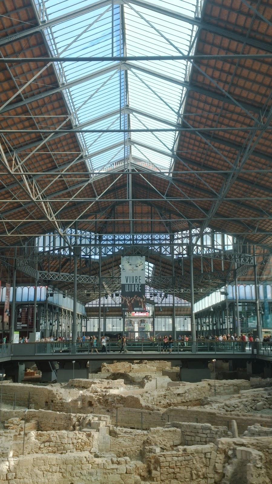 BARCELONA...EL BORN, UNA TARDE CULTURAL...23-09-2013...2ª , PARTE... BARCELONA...EL BORN, UNA TARDE CULTURAL...23-09-2013...2ª , PARTE...