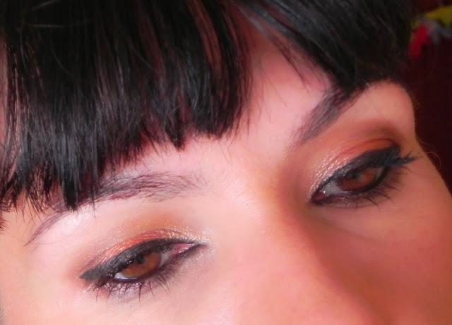 Look cobrizo, versión discreta Look cobrizo, versión discreta