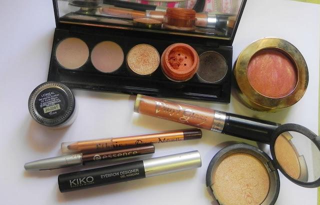 Look cobrizo, versión discreta Look cobrizo, versión discreta