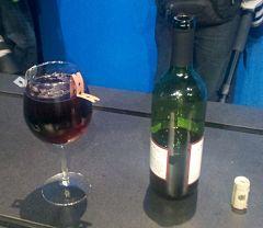 El vino puede alimentar ordenadores Actualidad Informática. El vino puede alimentar ordenadores. Rafael Barzanallana. UMU