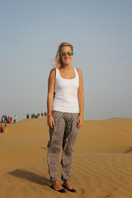 Pantalón estilo pijama en India Pantalón estilo pijama en India