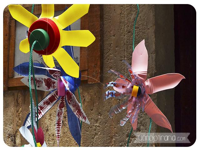 Cómo mola este sitio! Més que Nou Cómo mola este sitio! Més que Nou