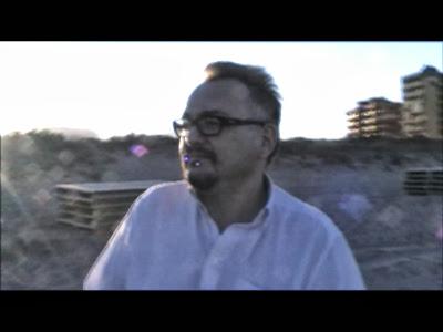 NUEVO VIDEO DE VIKTOR de VEKTOR - FLYING COLOURS. NUEVO VIDEO DE VIKTOR de VEKTOR - FLYING COLOURS.