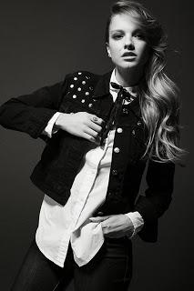 Laura Hayden embajadora de los nuevos jeans Levi’s® Revel Laura Hayden embajadora de los nuevos jeans Levi’s® Revel