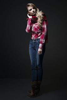 Laura Hayden embajadora de los nuevos jeans Levi’s® Revel Laura Hayden embajadora de los nuevos jeans Levi’s® Revel