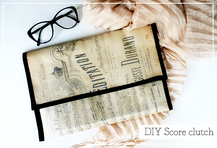 Partituras francesas reencarnadas en bolso Partituras francesas reencarnadas en bolso