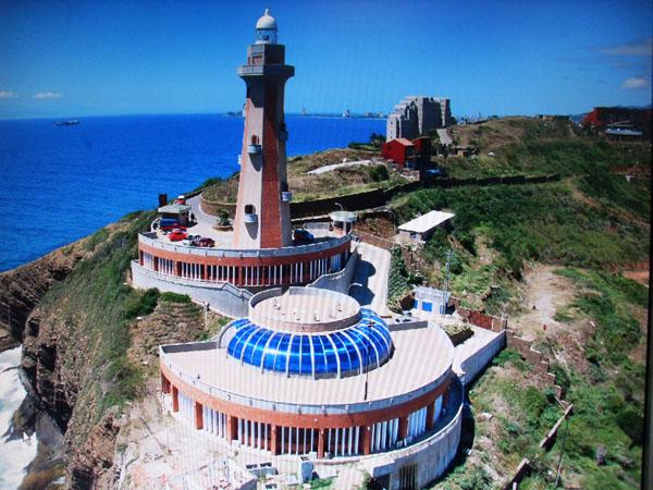 Faro de Punta ballena