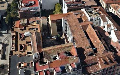 Una “corrala” (desaparecida) en Lavapiés-Embajadores, Madrid Corrala calle Santiago el Verde 13_solar O_E