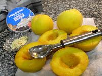 Lomo relleno con melocotones al romero Lomo relleno con melocotones al romero