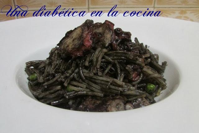 Fideos negros con pulpo y su conteo de las distintas raciones Fideos negros con pulpo y su conteo de las distintas raciones