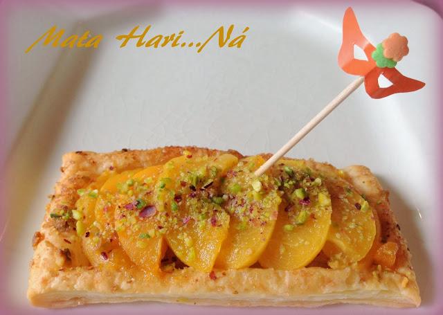 Reto El Asalta Blogs. Las Tartaletas de Melocotón y Pistachos De Angi. Reto El Asalta Blogs. Las Tartaletas de Melocotón y Pistachos De Angi.