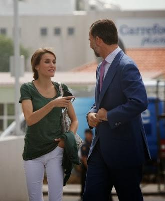 Letizia y su colección de pantalones pitillo Letizia y su colección de pantalones pitillo
