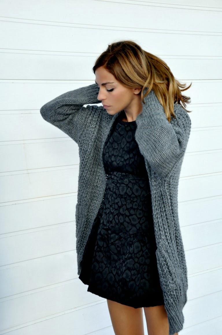 LBD & XXL SWEATER