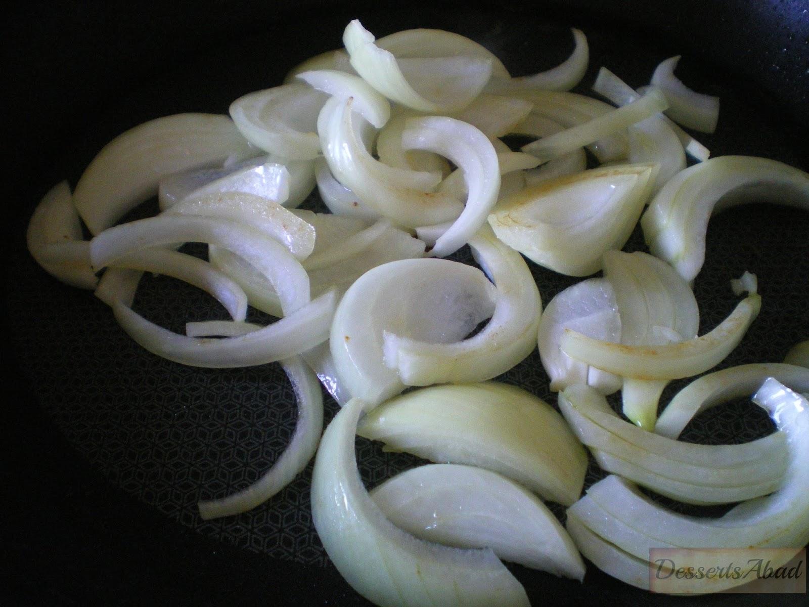 Tallarines fritos con pollo y verduras Tallarines fritos con pollo y verduras