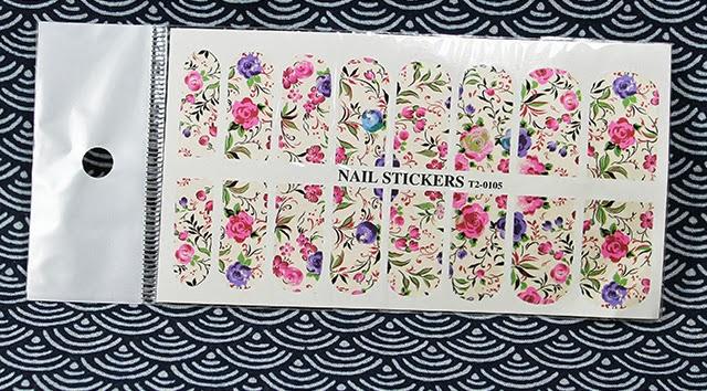 Calcomanías al agua para las uñas Calcomanías al agua para las uñas