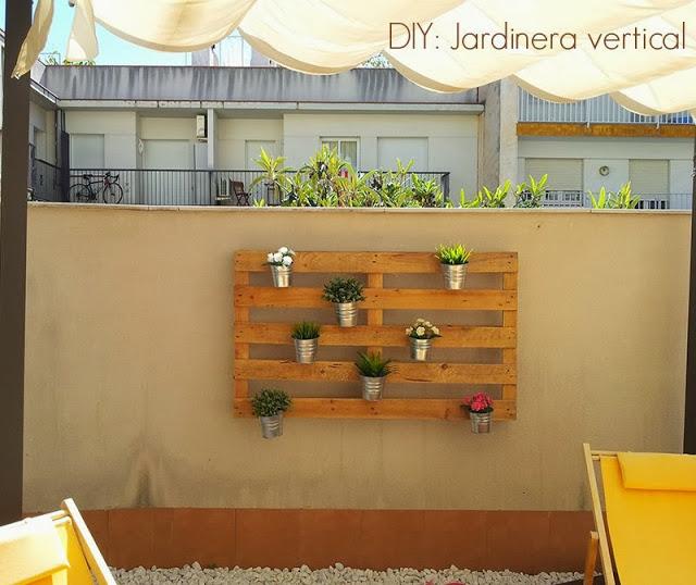 DIY: Jardinera vertical con un palet DIY: Jardinera vertical con un palet