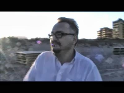 VIKTOR DE VEKTOR - FLYIING COLOURS VIKTOR DE VEKTOR - FLYIING COLOURS