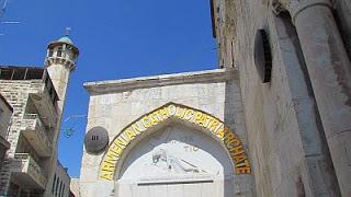 Vía crucis en Jerusalén Vía crucis en Jerusalén