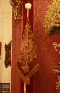 Las insignias de la hermandad de la Divina Pastora de Cantillana. Historia, significación y características artísticas (VI). El banderín franciscano