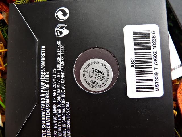 MAC: Pro long wear concealer y sombras Twinks y Satin taupe MAC: Pro long wear concealer y sombras Twinks y Satin taupe