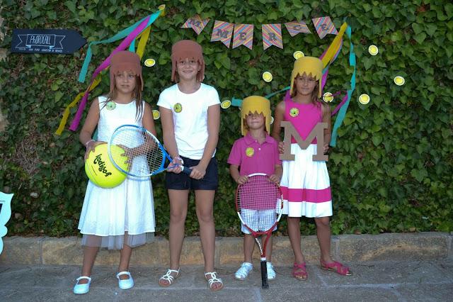 UNA COMUNIÓN ESPECIAL: TENIS Y PLAYMOBIL -la fiesta de Mª Mercè- UNA COMUNIÓN ESPECIAL: TENIS Y PLAYMOBIL -la fiesta de Mª Mercè-