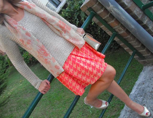 MIS LOOKS - FALDA VUELO Y JERSEY MIS LOOKS - FALDA VUELO Y JERSEY