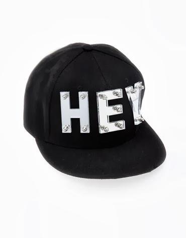 La Gorra: el accesorios imprescindible. La Gorra: el accesorios imprescindible.