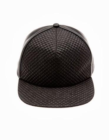 La Gorra: el accesorios imprescindible. La Gorra: el accesorios imprescindible.