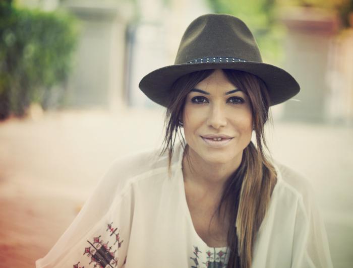 street style barbara crespo easy and comfy outfit sheinside dress sendra boots street style barbara crespo easy and comfy outfit sheinside dress sendra boots