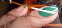 Manicura naranja y amarillo, borde negro. Manicura naranja y amarillo, borde negro.