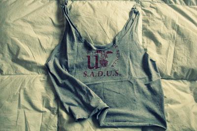 COMO HACER TU PROPIO CROP TOP COMO HACER TU PROPIO CROP TOP