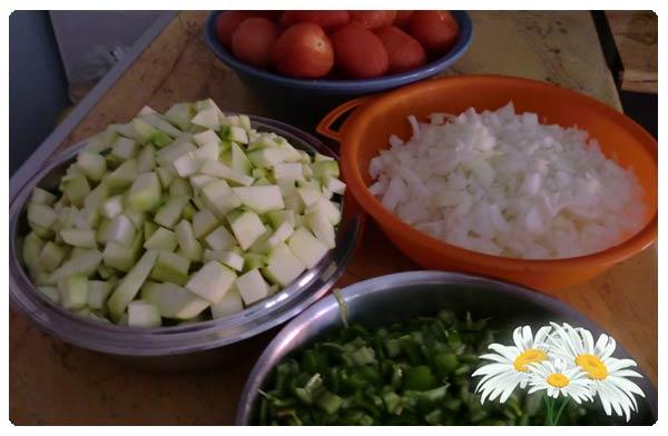 Picamos los Ingredientes. Picamos los Ingredientes.