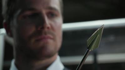 Review: Arrow S02 E01 - City Of Heroes