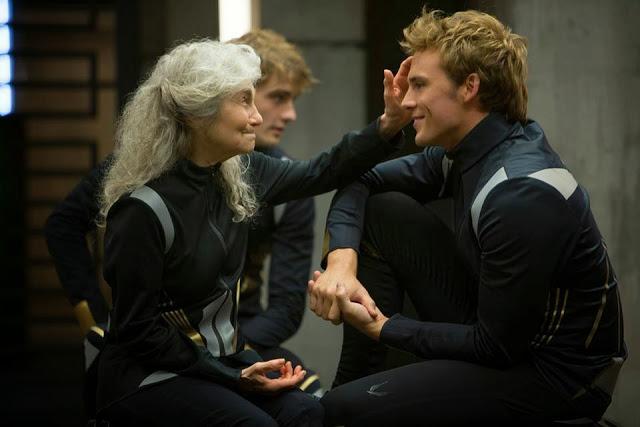 Curiosidades #3: ¡Portadas Nuevas! + Entrevista a Cassandra Clare realizada por los fans + Nuevos Stills + ¿Nos vamos al cine? Curiosidades #3: ¡Portadas Nuevas! + Entrevista a Cassandra Clare realizada por los fans + Nuevos Stills + ¿Nos vamos al cine?