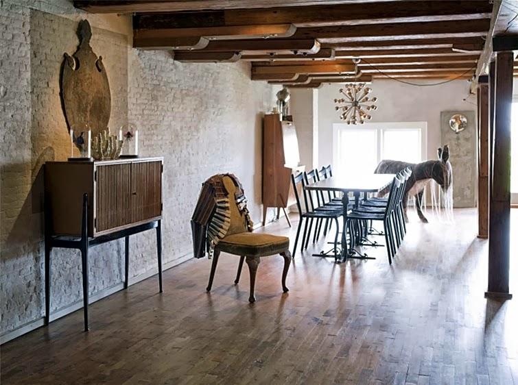 Casas curiosas I: un loft muy tarxidérmico! Casas curiosas I: un loft muy tarxidérmico!