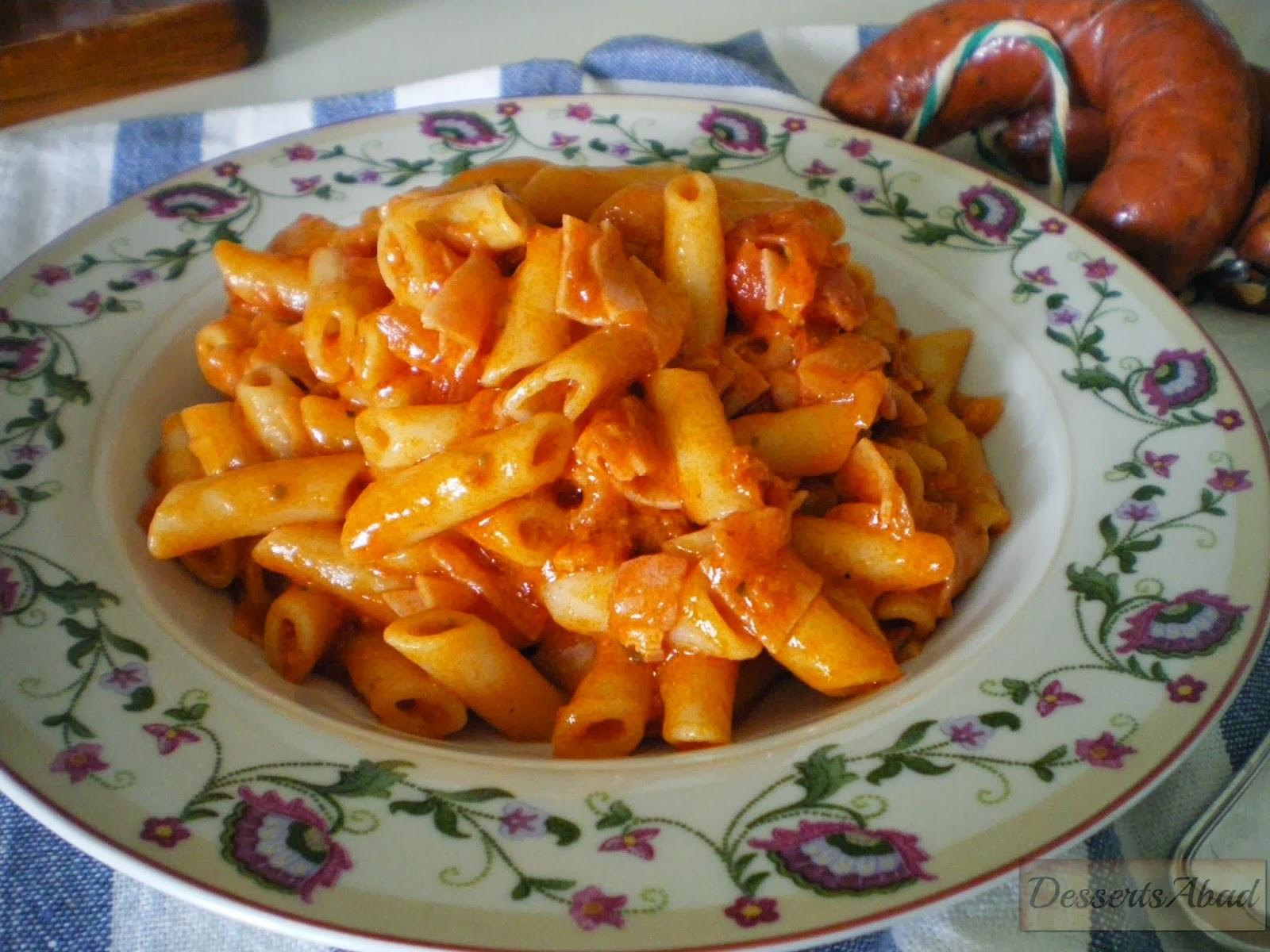 Macarrones con jamón y chorizo Macarrones con jamón y chorizo