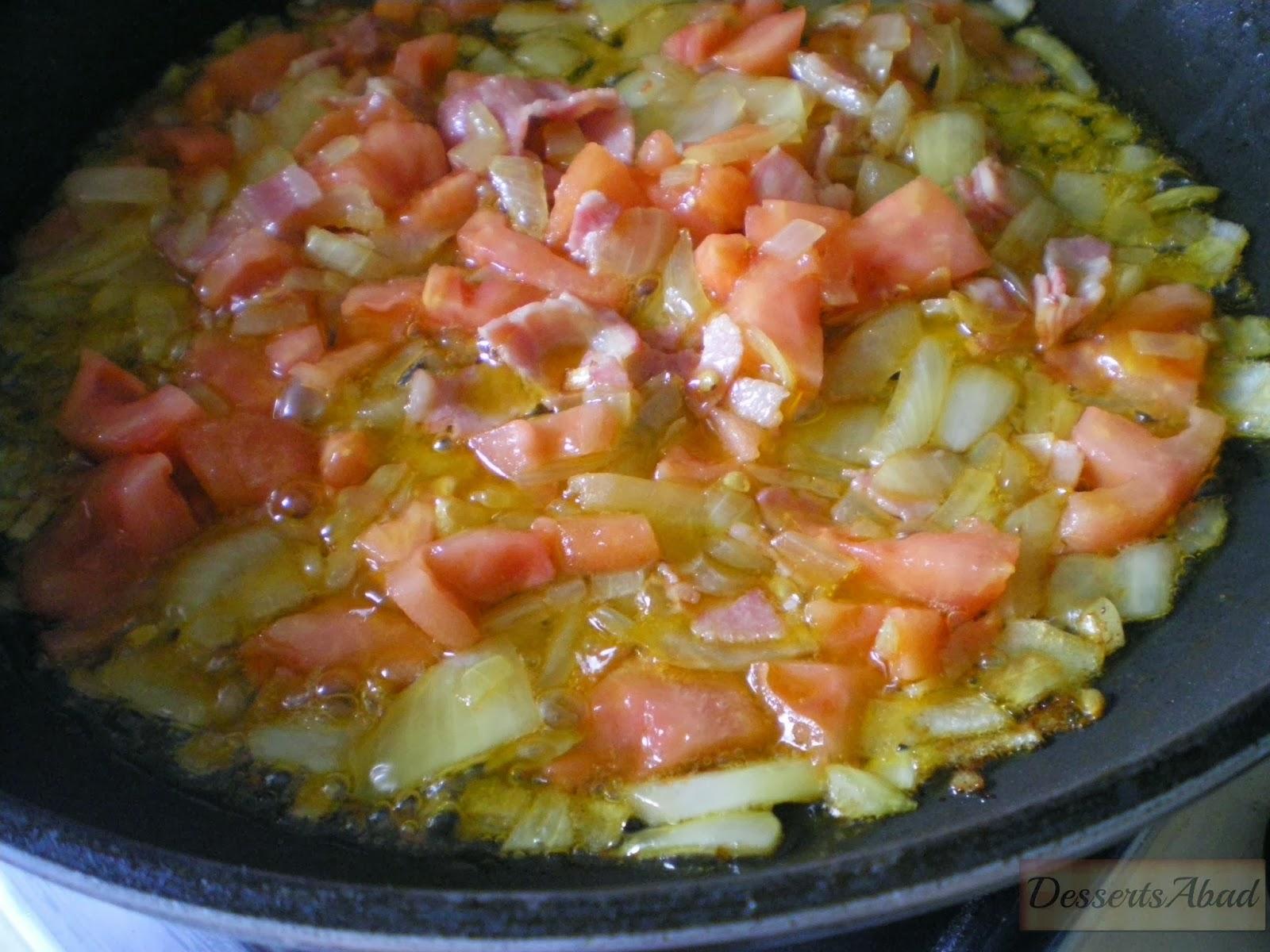 Macarrones con jamón y chorizo Macarrones con jamón y chorizo