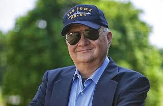 MUERE TOM CLANCY MUERE TOM CLANCY