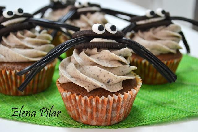 Cupcakes-Araña para Halloween (o Cupcakes de Oreo para cualquier día del año)