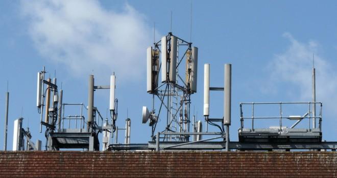 Subtel podría pedir devolución de concesiones a empresas que no estén usando el espectro Subtel podría pedir devolución de concesiones a empresas que no estén usando el espectro