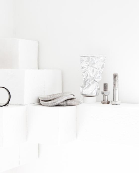 DIY estantería minimalista de cubos diy-estanteria-04